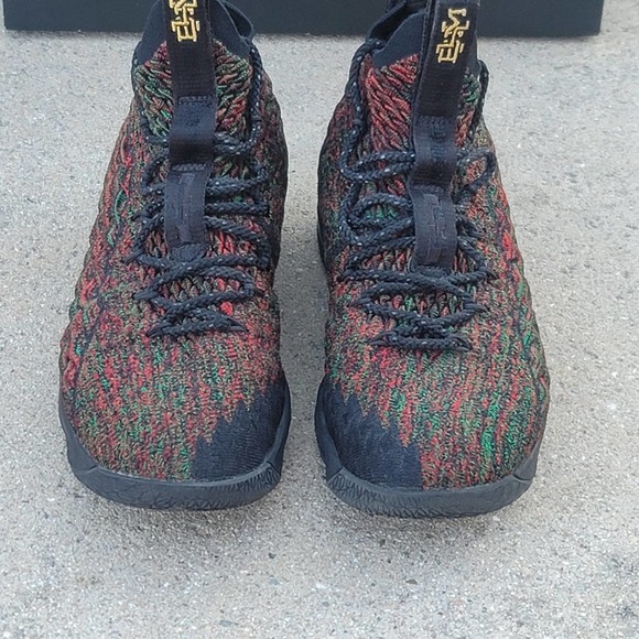 Nike LeBron XV 15 BHM Limited Multicolor Shoes Sneakers - Picture 3 of 10
